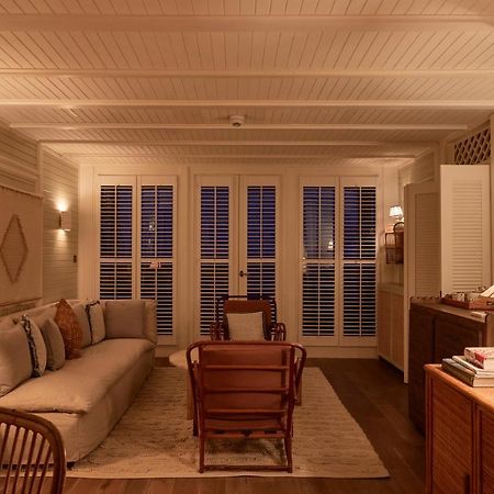 Soho Beach House Canouan Charlestown Bagian luar foto