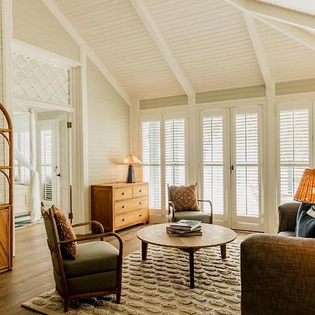 Soho Beach House Canouan Charlestown Bagian luar foto