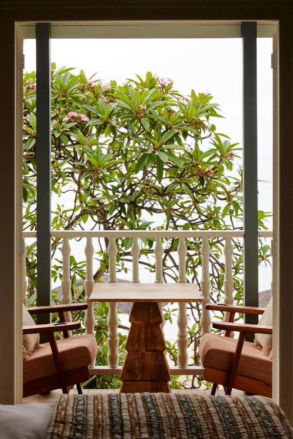 Soho Beach House Canouan Charlestown Bagian luar foto