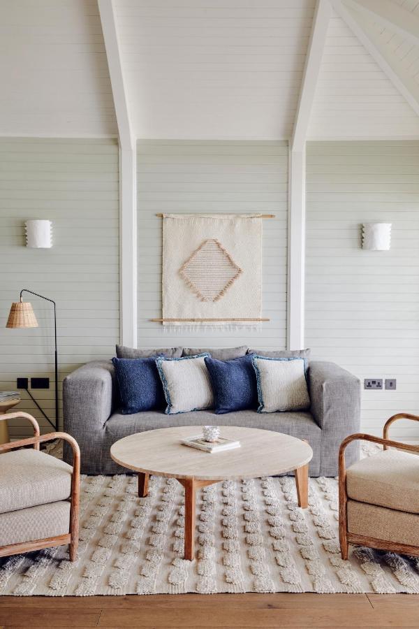 Soho Beach House Canouan Charlestown Bagian luar foto