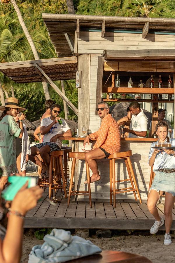 Soho Beach House Canouan Charlestown Bagian luar foto