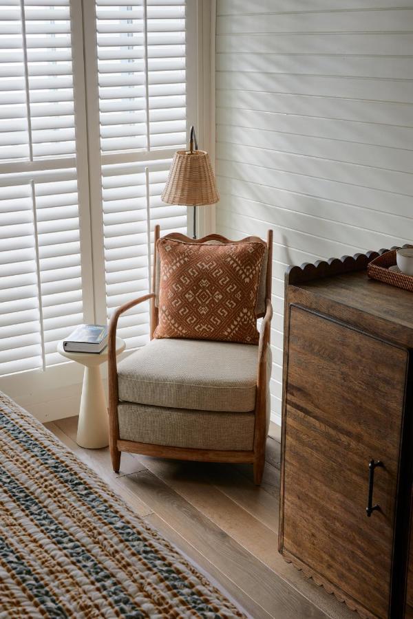 Soho Beach House Canouan Charlestown Bagian luar foto